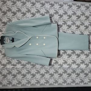 $$$$$$SOLD$$$$$Vintage Oleg Cassini Double Breasted Pant Suit